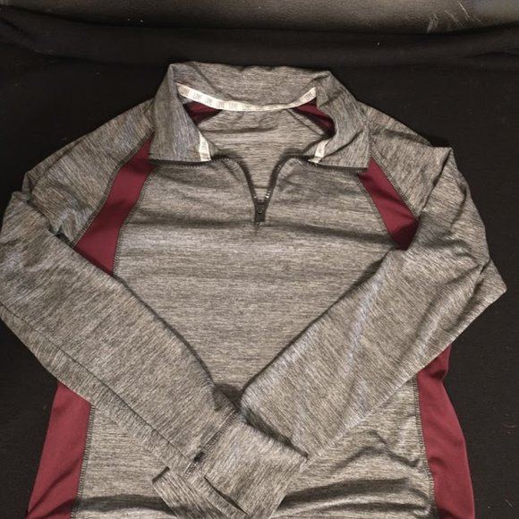 Athletic Pullover LONG SLEEVE SHIRT - by LOVE - Medium - Picture 3 of 4